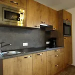 Studlerhof Çiftlik konaklama *