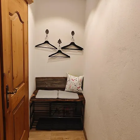 Studlerhof Çiftlik konaklama *